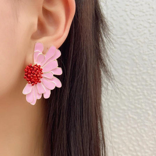 Statement Irregular Dasiy Flower Earrings