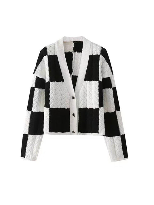 Black + White Plaid Knit Cardigan w/V Neck