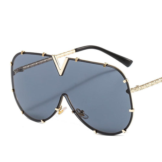 Modern Oversized Square Sunglasses - UV400 Eyewear