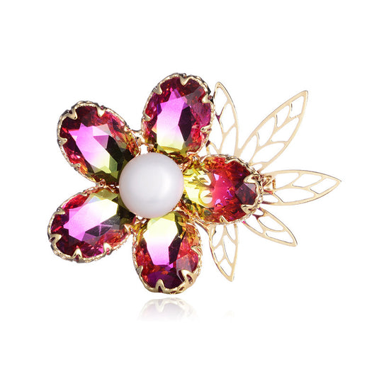 Exquisite Pearl Petal Brooch