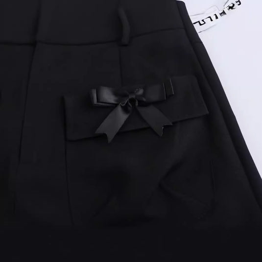 Women's Black Double Bow Pocket Shorts